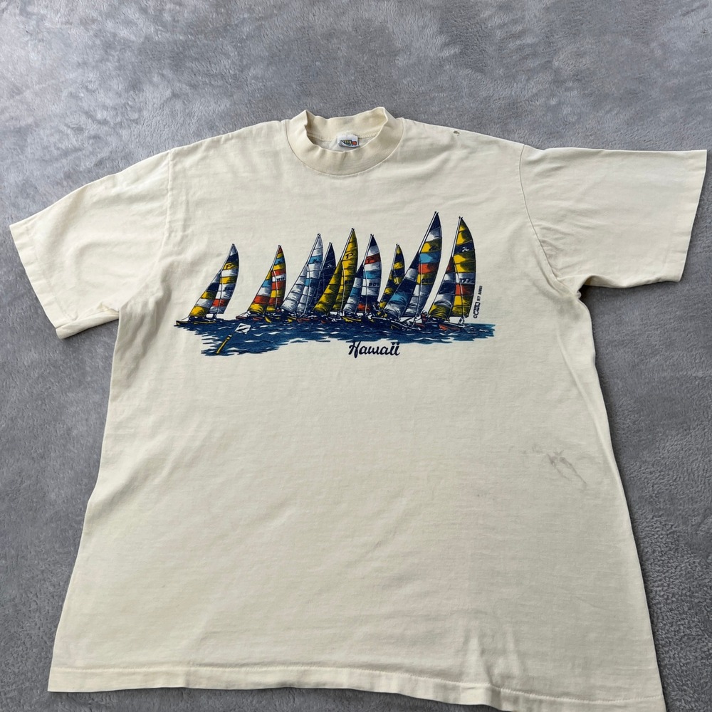 Vintage 1977 Hawaii Sailboat Graphic T-Shirt L Off-White Men 70s Surf Single St